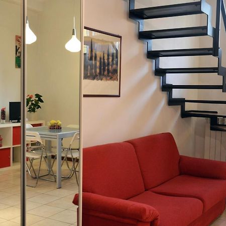 Апартаменты Flats4Rent Tommaso Верона Экстерьер фото