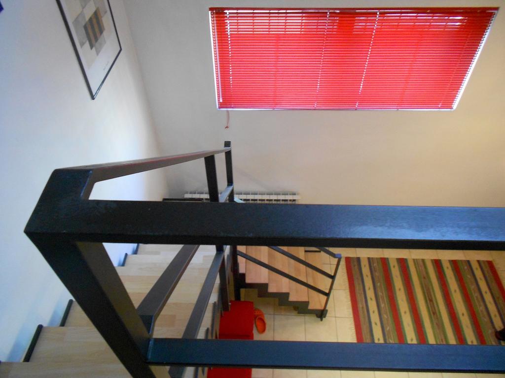 Апартаменты Flats4Rent Tommaso Верона Экстерьер фото