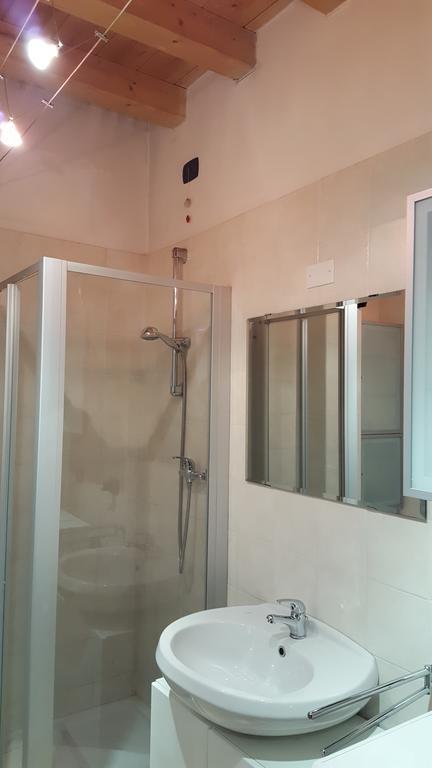 Апартаменты Flats4Rent Tommaso Верона Экстерьер фото