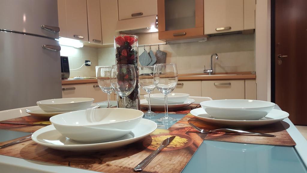 Апартаменты Flats4Rent Tommaso Верона Экстерьер фото